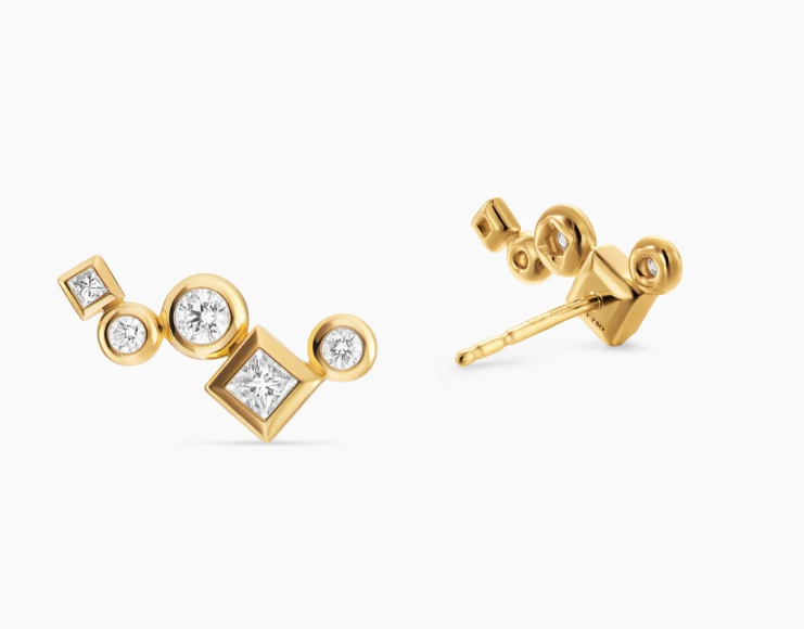 David Yurman Elegant Gold and Diamond Stud Earrings
